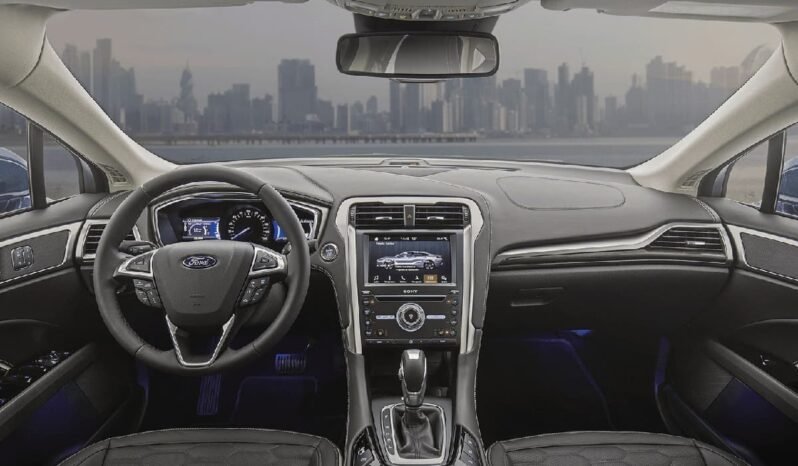 
								Ford Mondeo Híbrido Titanium full									